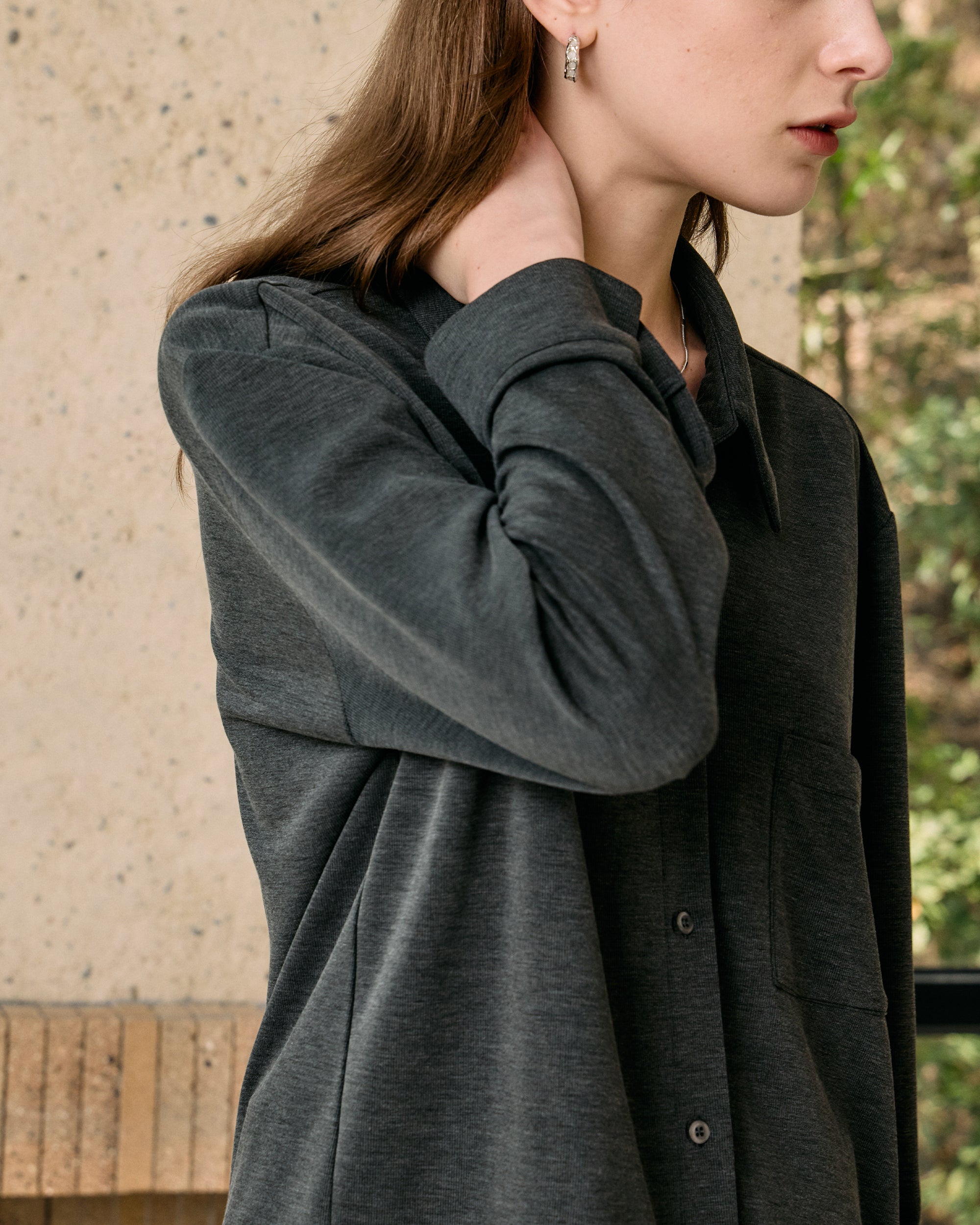 SLIM FIT KNIT SHIRT