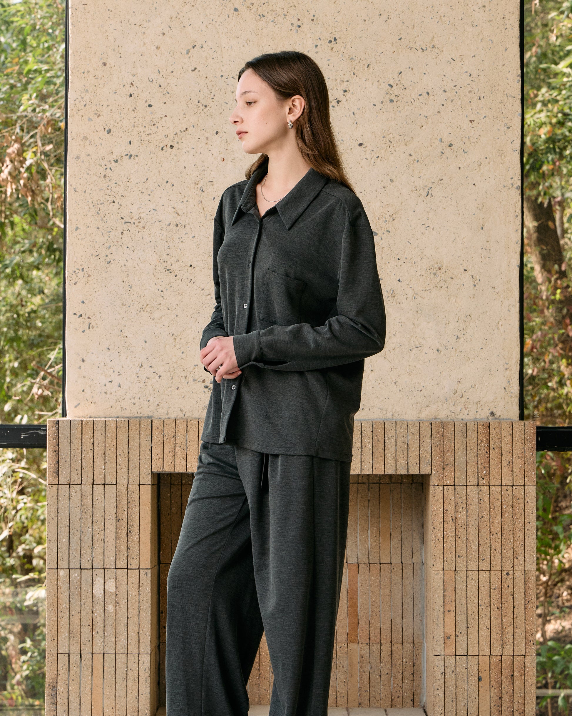 SLIM FIT KNIT SHIRT