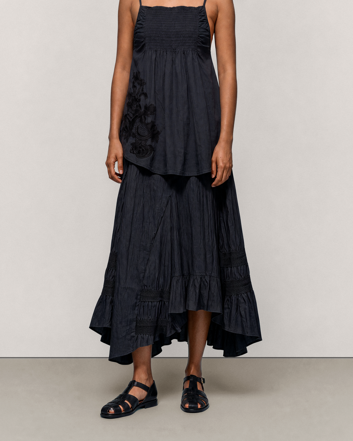 IRREGULAR PLEATED FLARE SKIRT