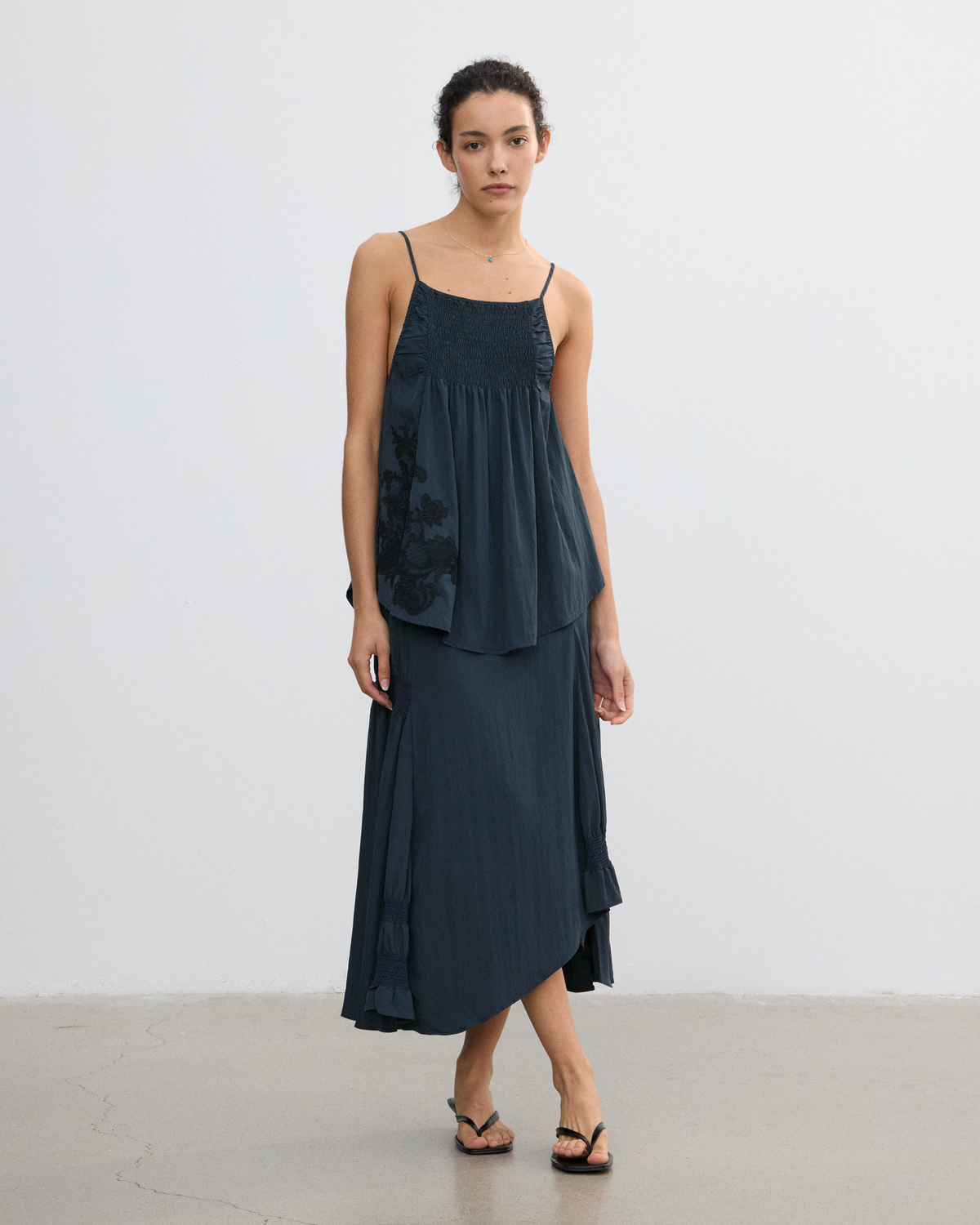 IRREGULAR PLEATED FLARE SKIRT