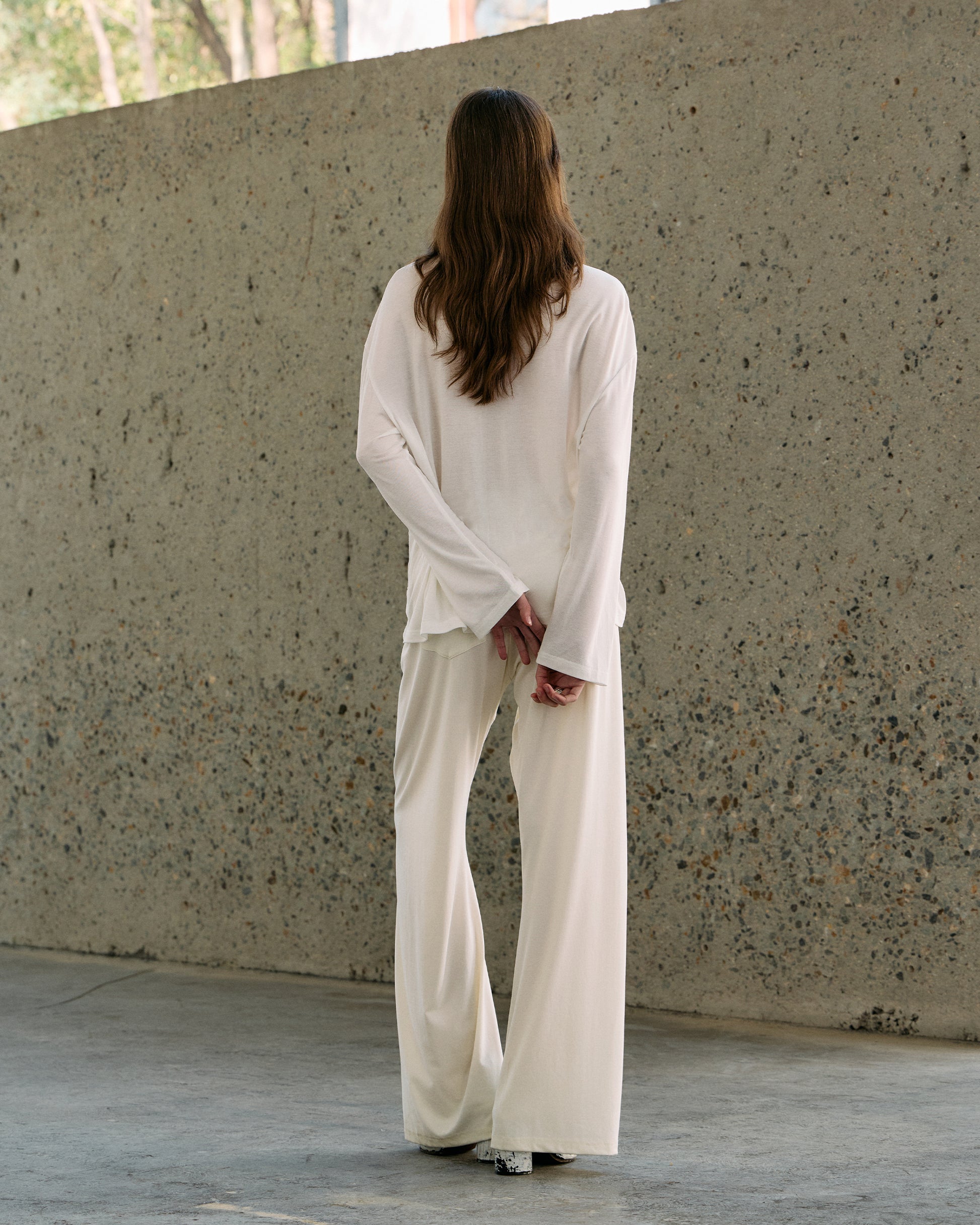 TWIST HEM LONG SLEEVE TEE