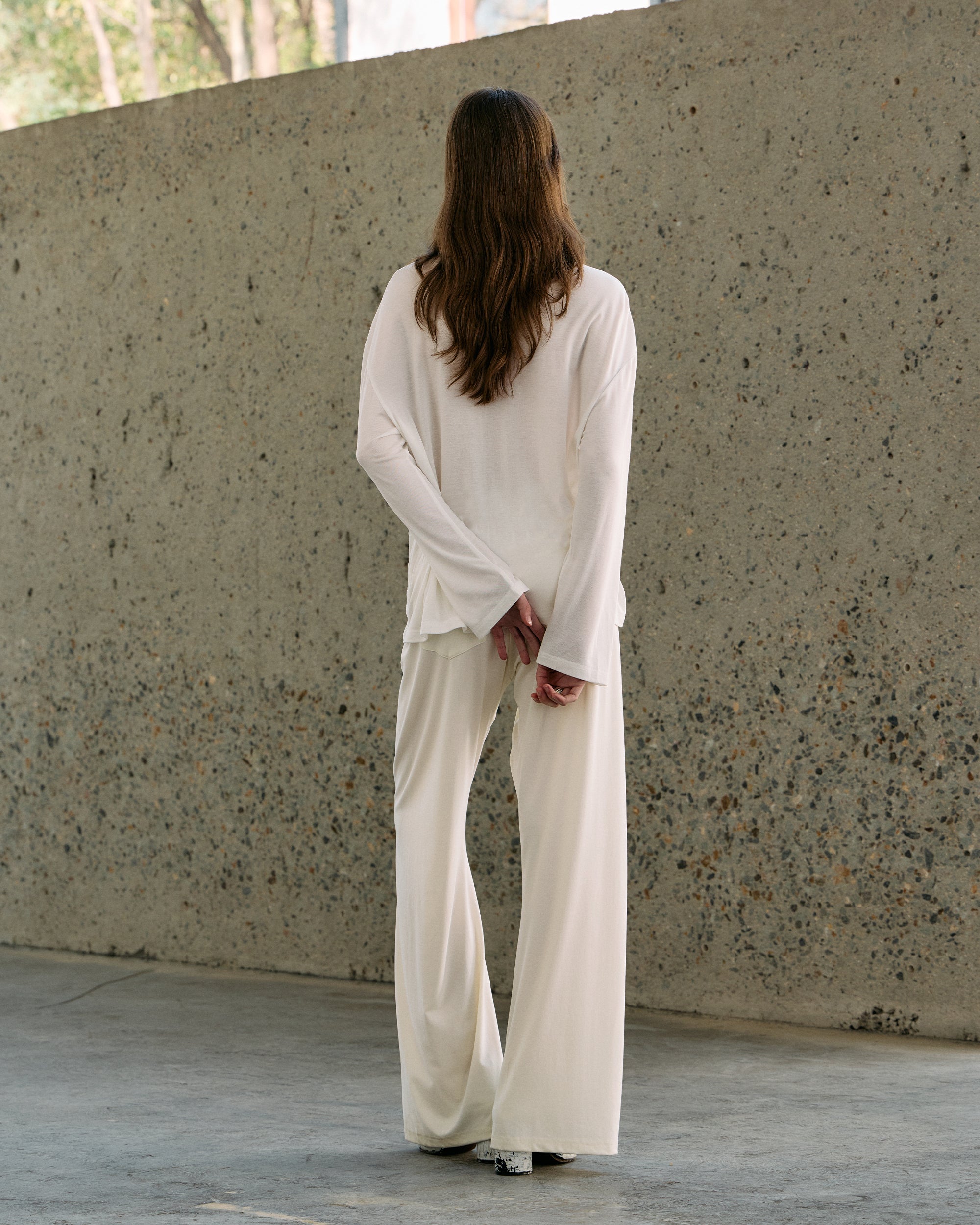 TWIST HEM LONG SLEEVE TEE