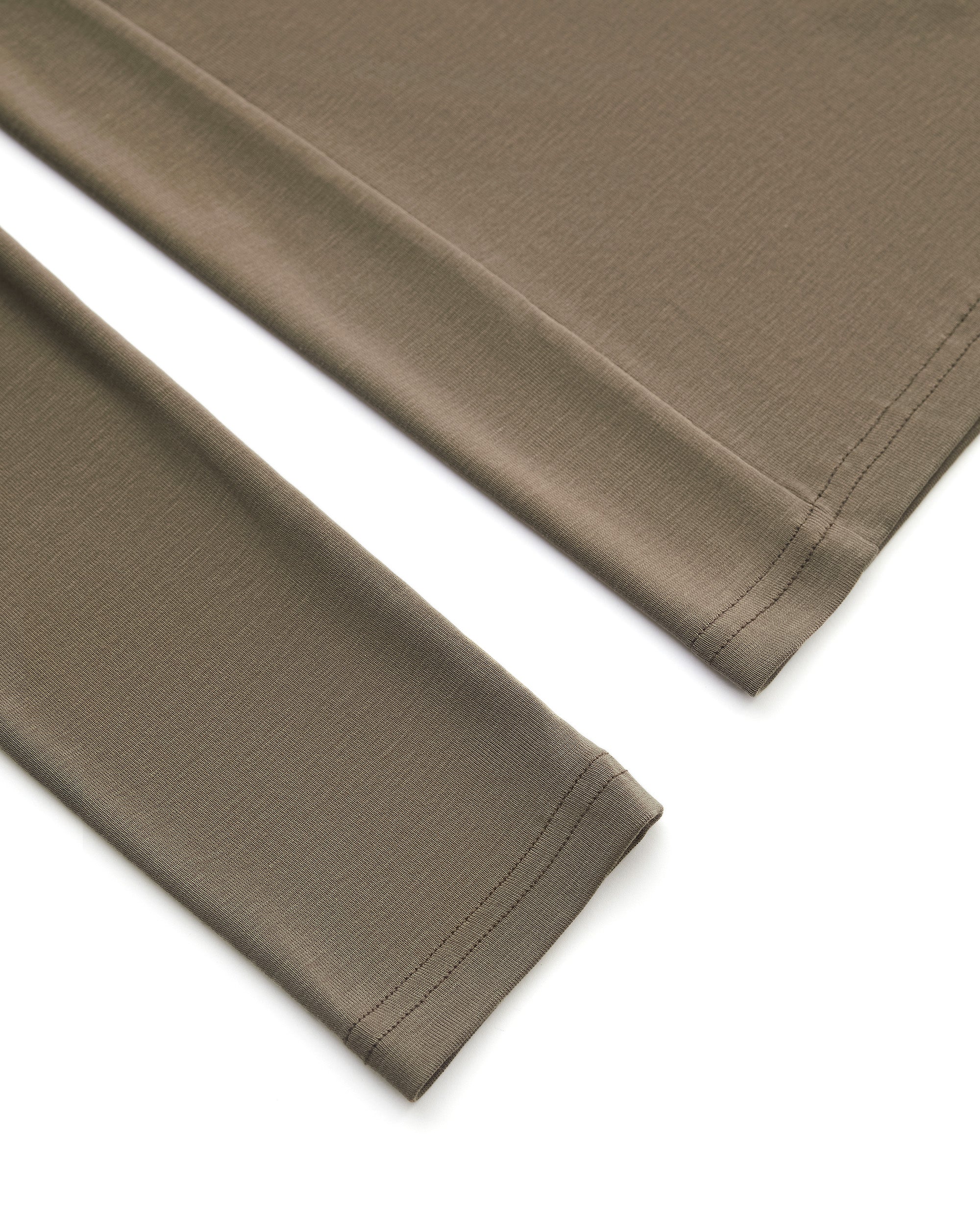 DOUBLE-COLLAR BASIC LAYERING TOP