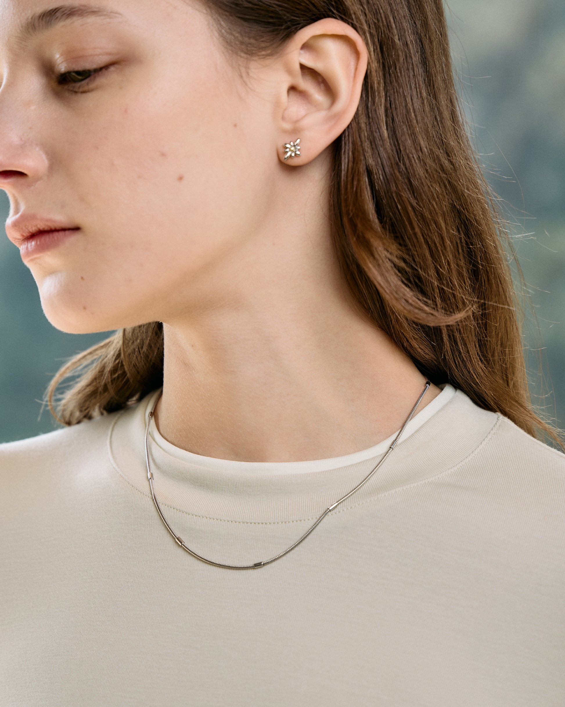 DOUBLE-COLLAR BASIC LAYERING TOP