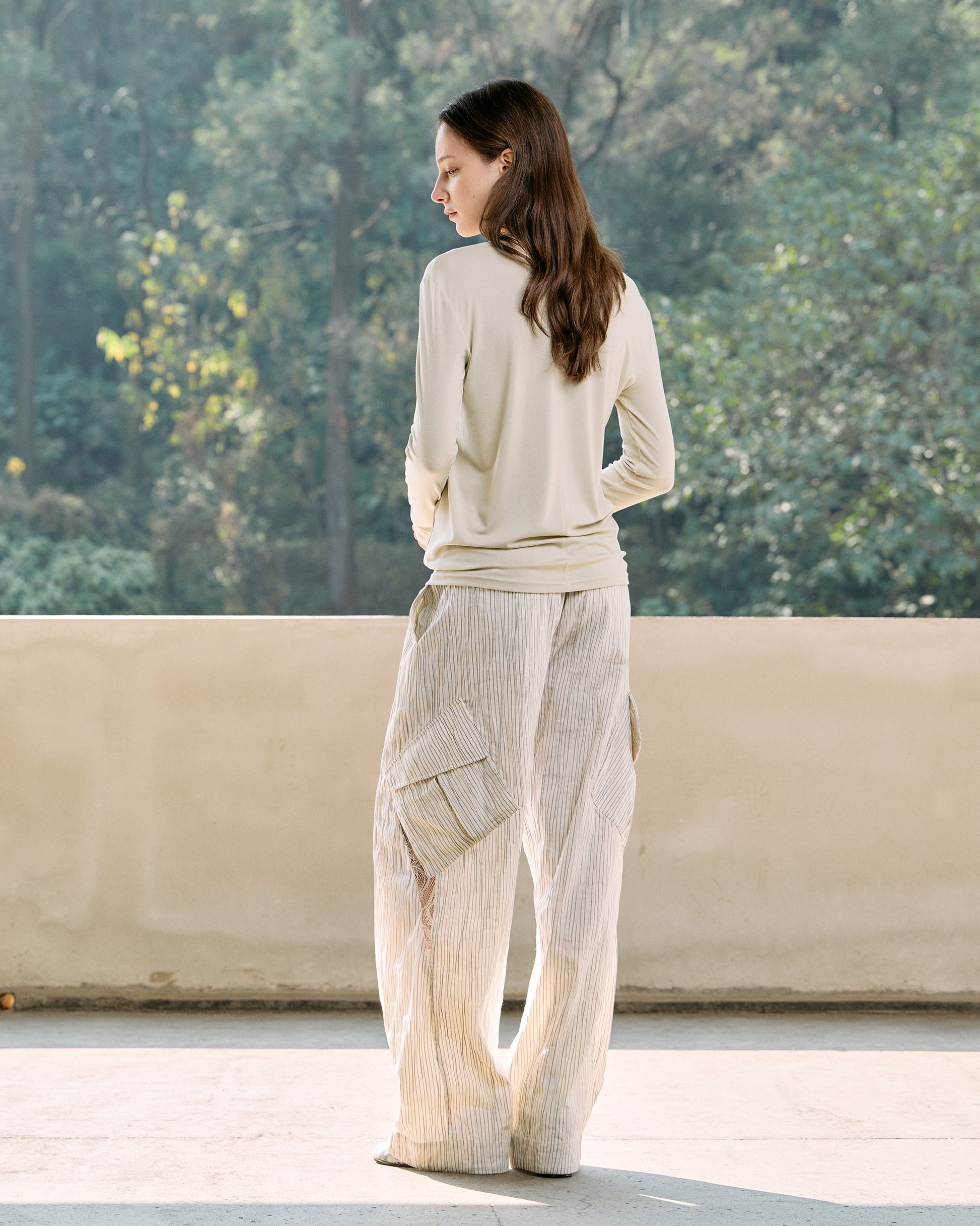 DOUBLE-COLLAR BASIC LAYERING TOP