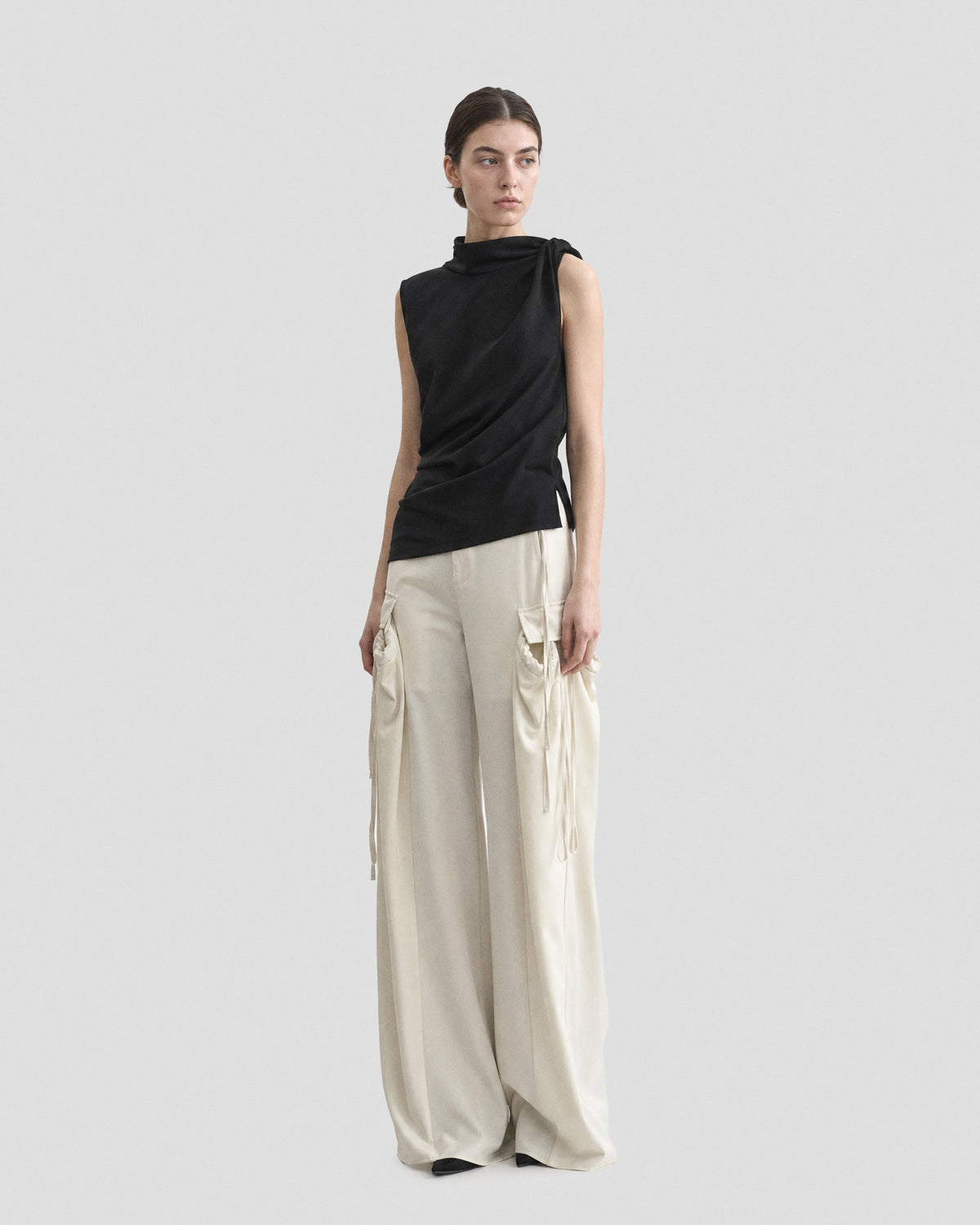TWIST SLIT-HEM TANK