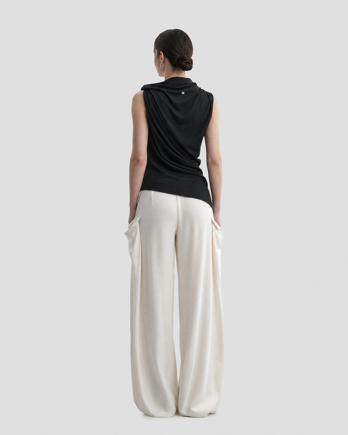 TWIST SLIT-HEM TANK