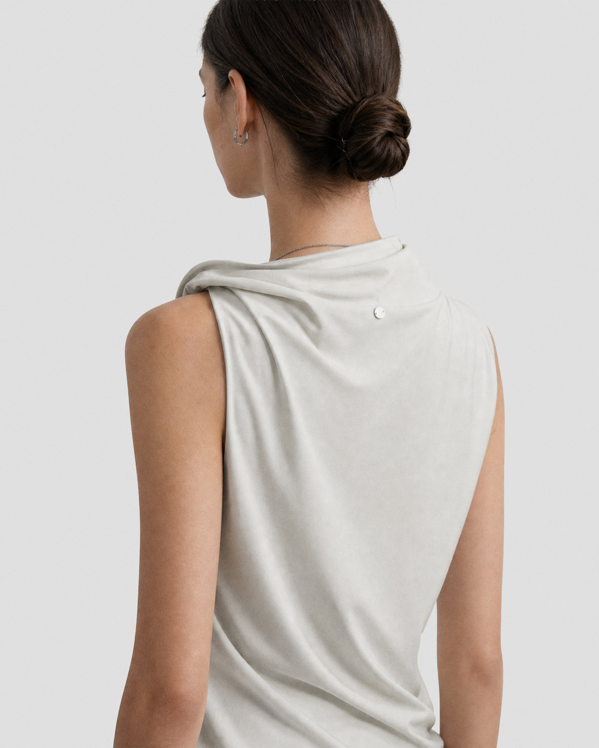 TWIST SLIT-HEM TANK