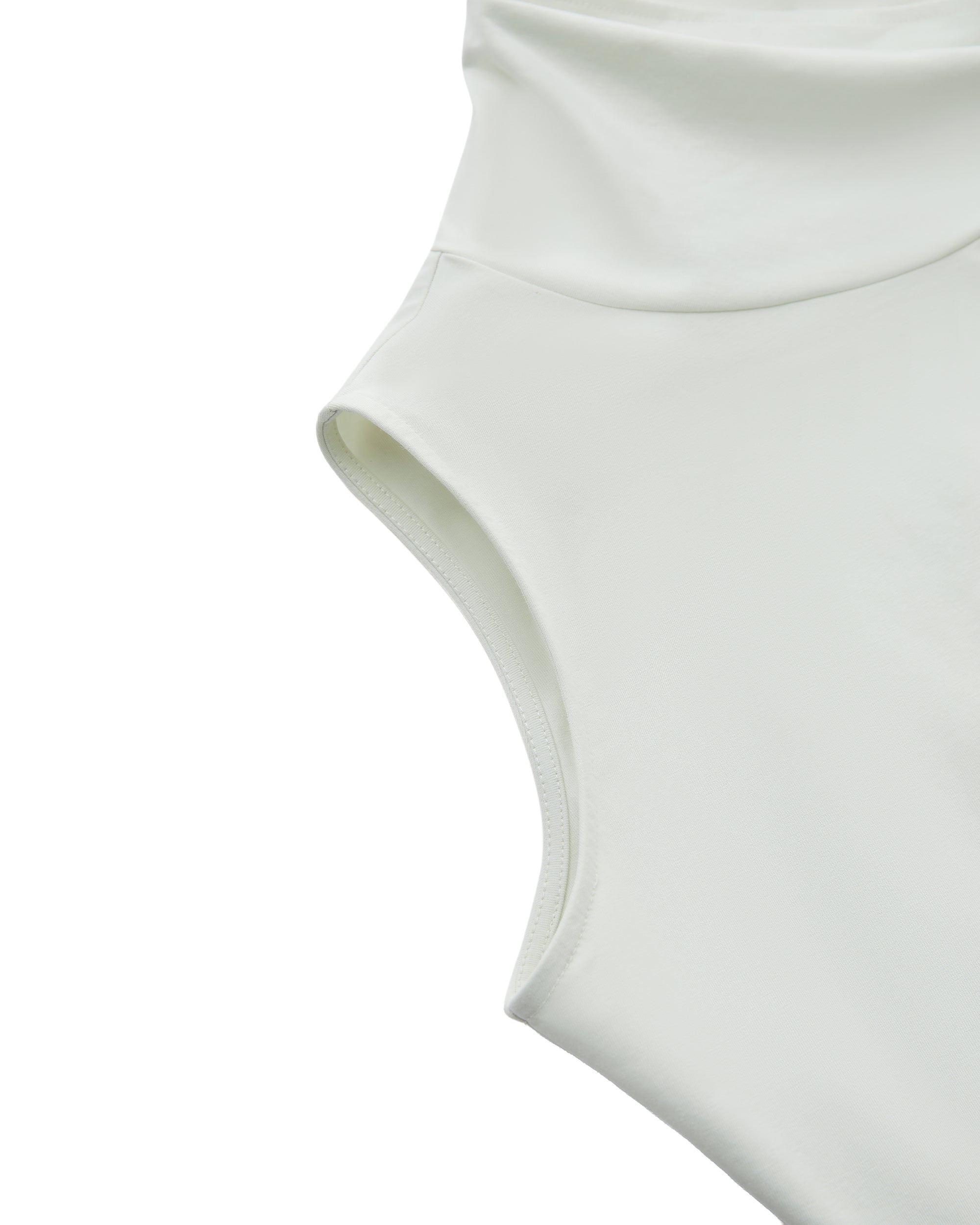 TWIST SLIT-HEM TANK