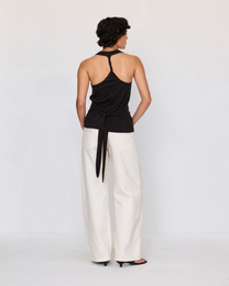 TWIST-BACK BUTTON-FRONT TANK TOP