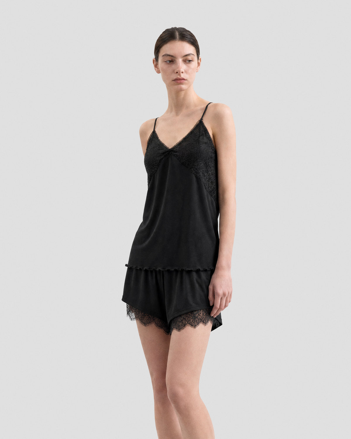 LACE STRAP LOUNGE CAMISOLE