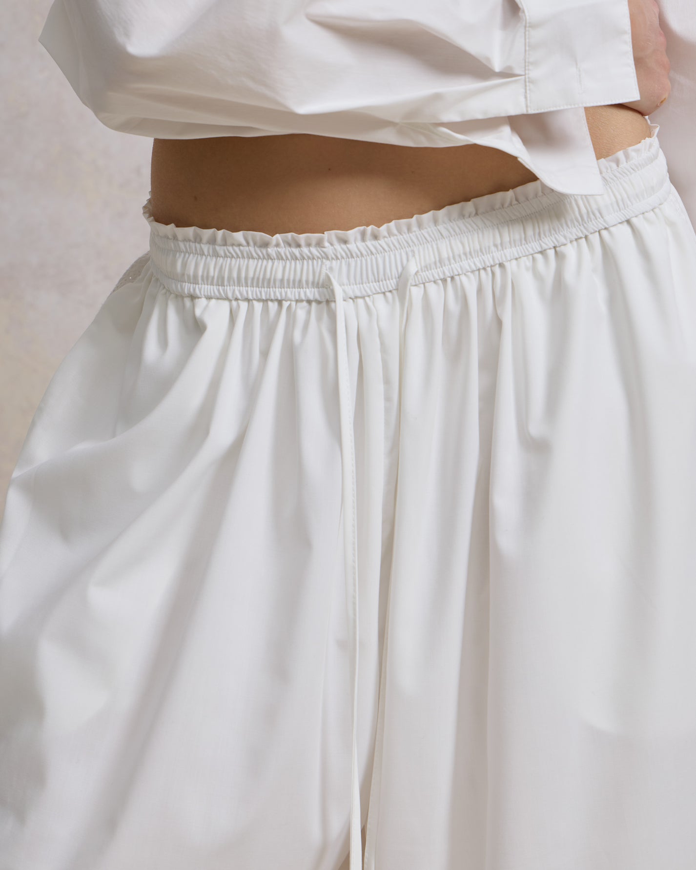 WRINKLE-FREE LACE PANTS