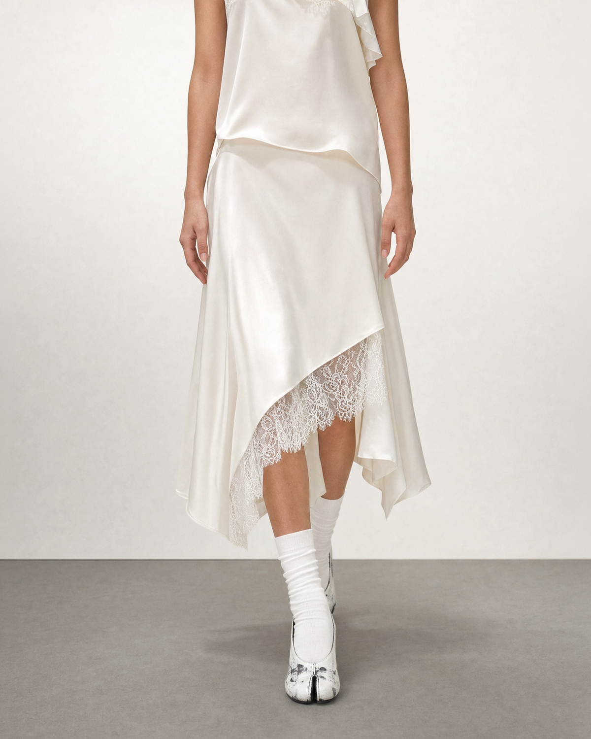 SATIN IRREGULAR LACE LAYERED SKIRT