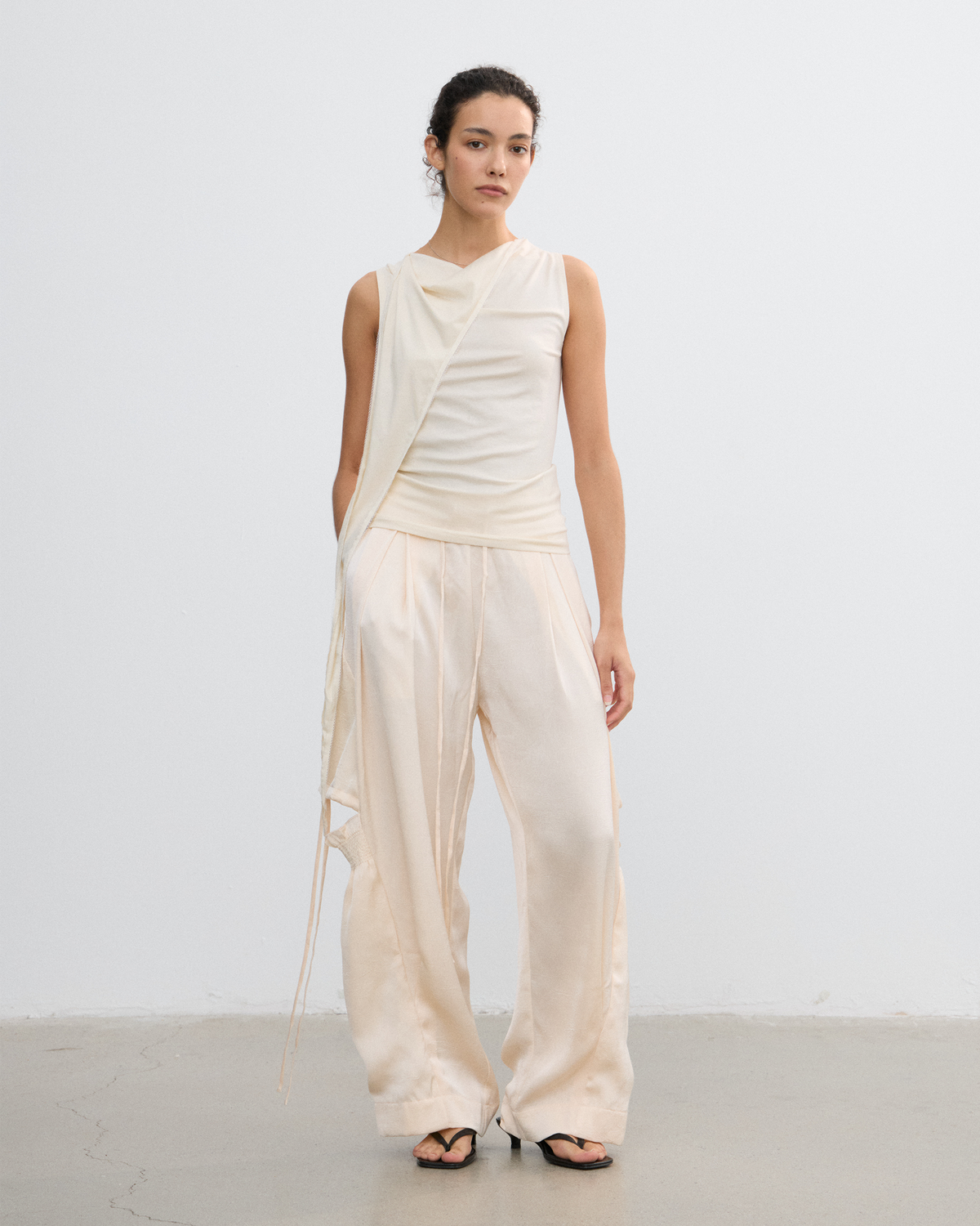 LACE SCARF CAMISOLE