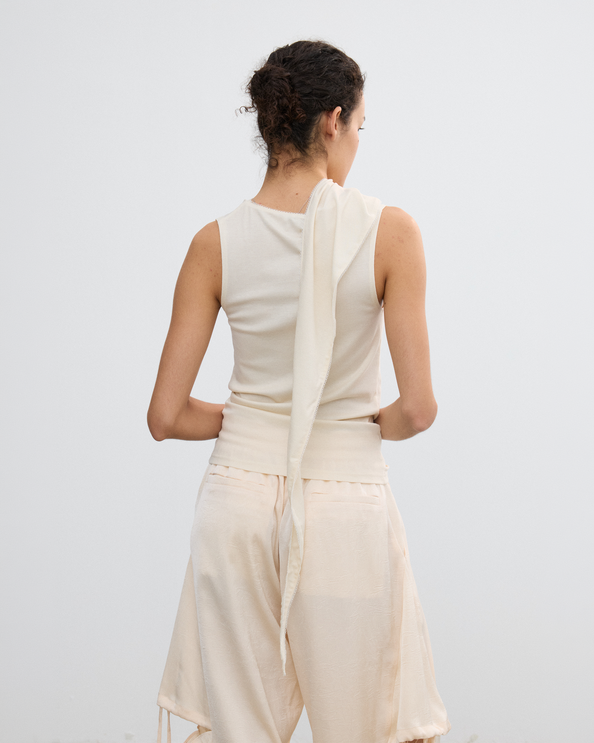 LACE SCARF CAMISOLE