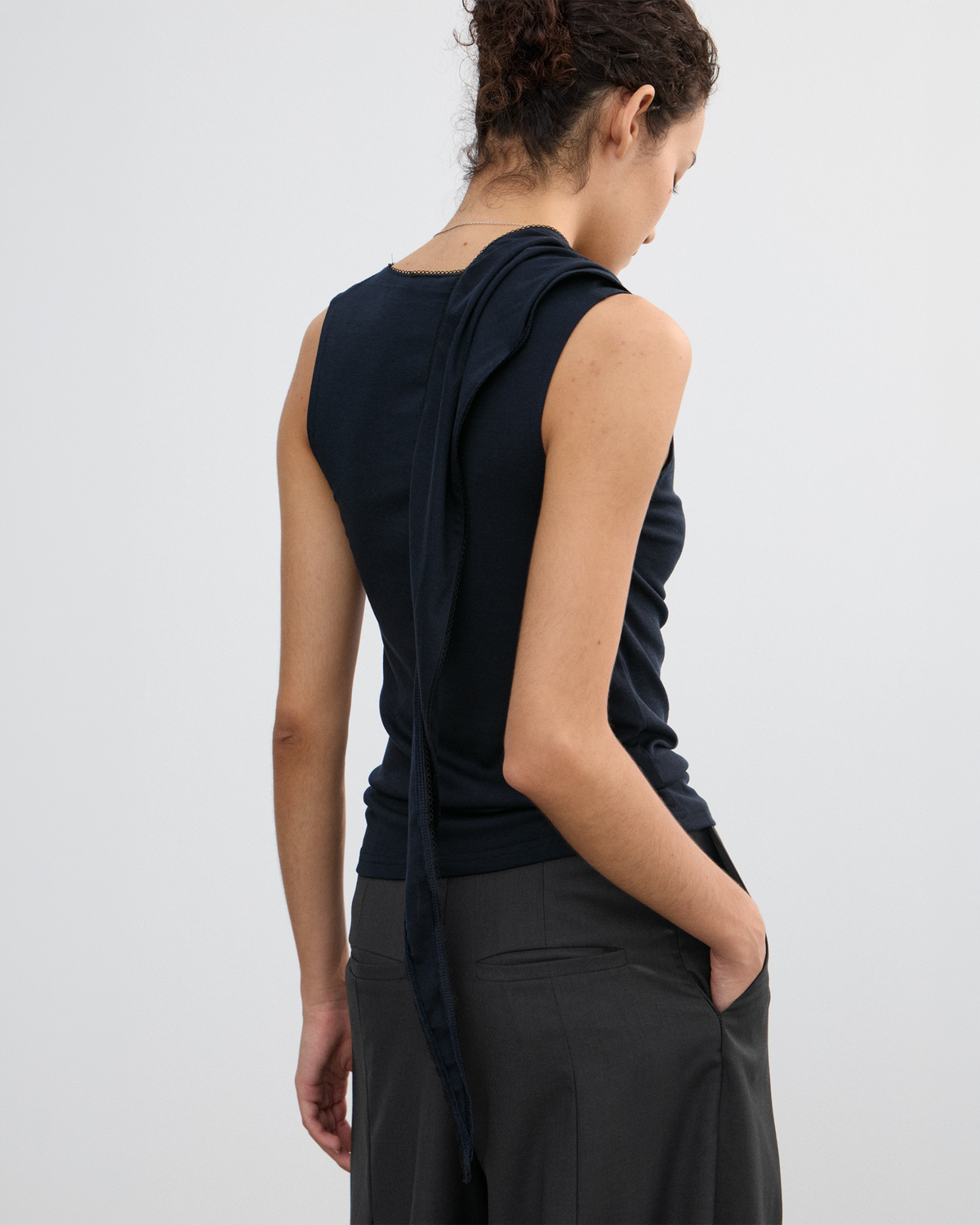 LACE SCARF CAMISOLE