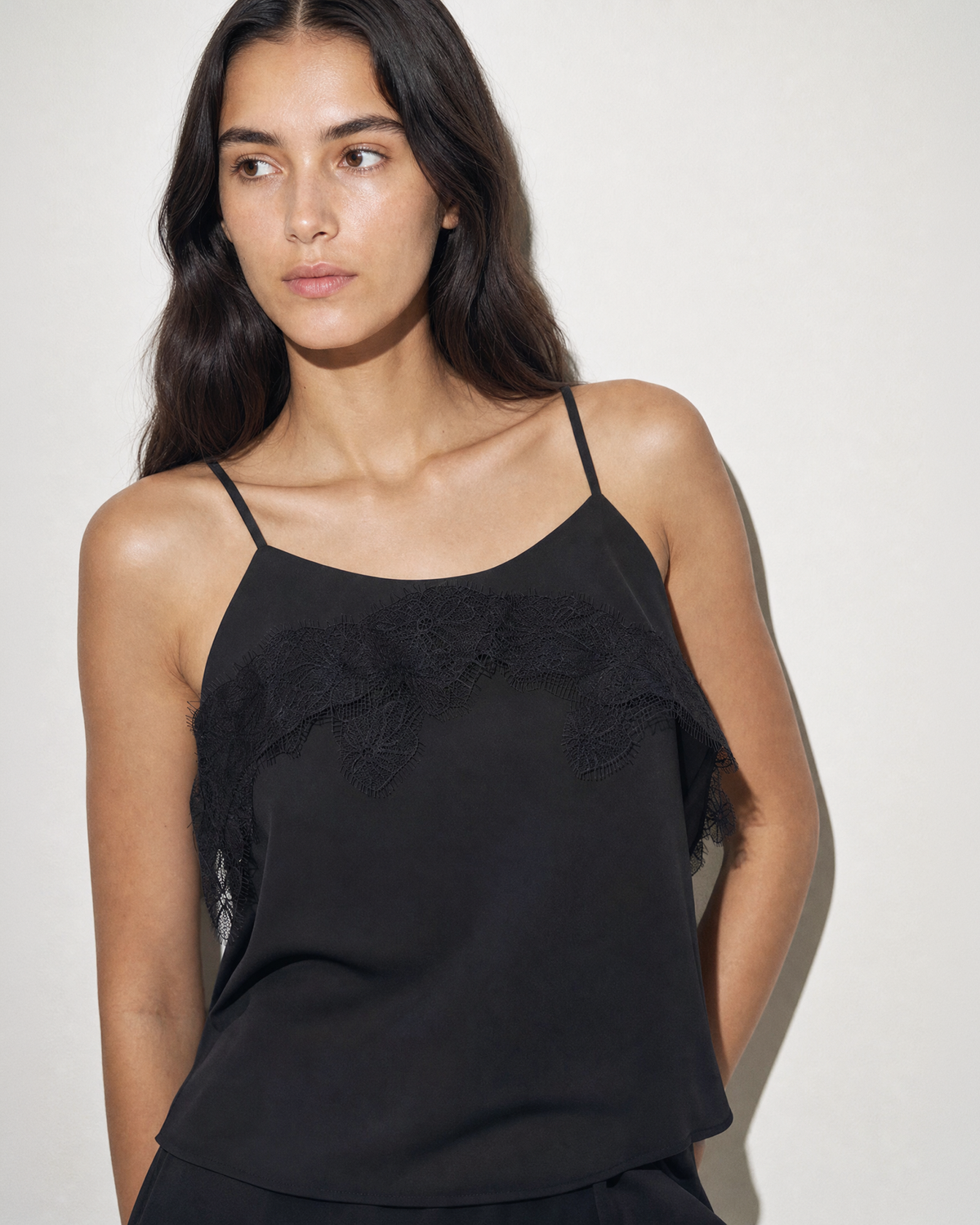SATIN LACE STRAP CAMISOLE