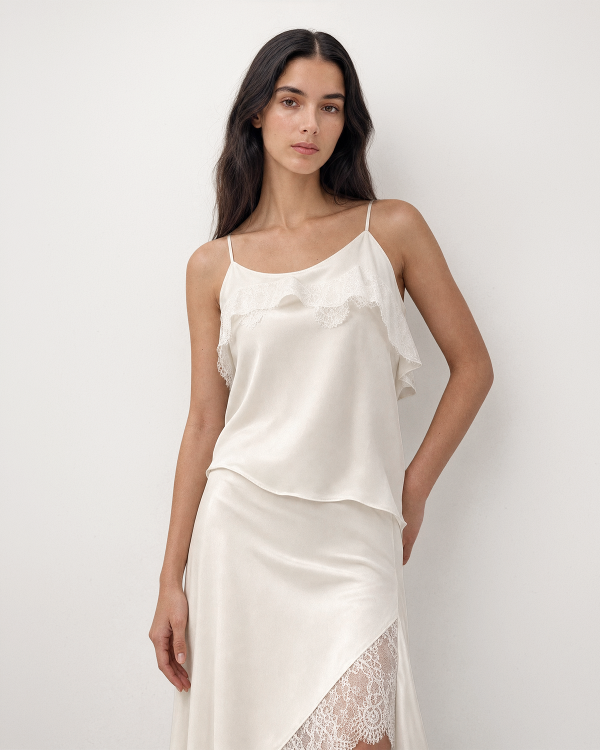 SATIN LACE STRAP CAMISOLE