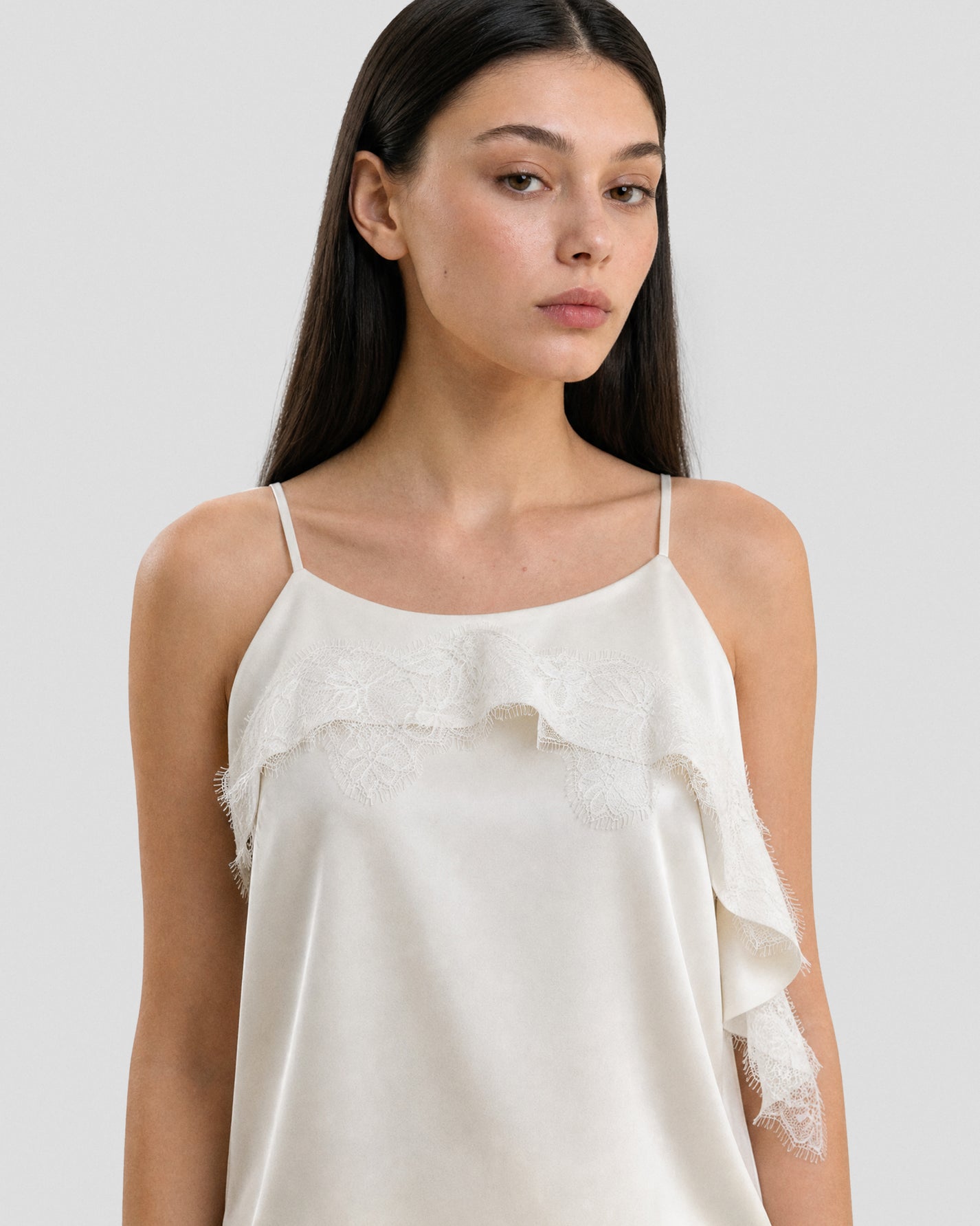 SATIN LACE STRAP CAMISOLE
