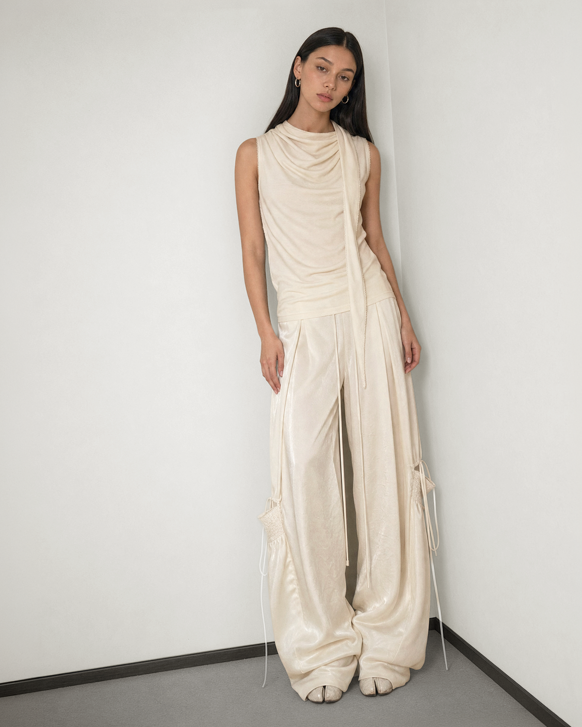 SATIN RUCHED LACE WORK PANTS